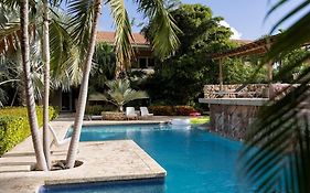 Cocobana Resort Two-Bedroom Apartment Ground Floor